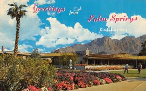 PALM SPRINGS, CA Golf Course THUNDERBIRD COUNTRY CLUB 1968 Vintage Postcard