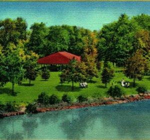 Rochester NY View Creek in Genesee Valley UNP Unused Vtg Linen Postcard