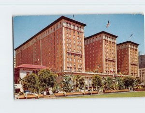 Postcard The Biltmore Hotel, Los Angeles, California