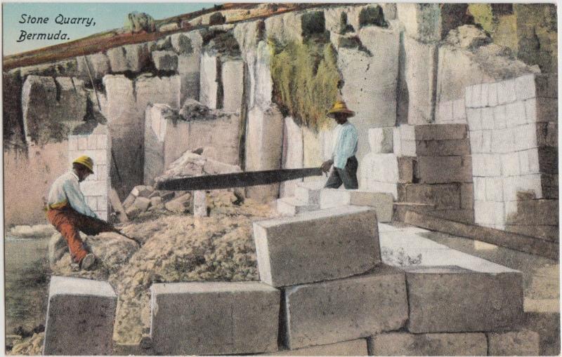 Foreign Postcard c1910 BERMUDA United Kingdom STONE QUARRY Workers Native