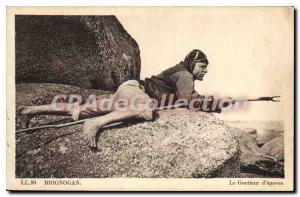 Postcard Old Brignogan Watcher of wrecks