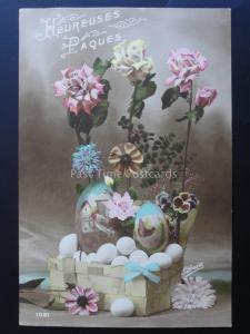 Easter Greeting Postcard (1) HEUREUSES PAQUES c1919 by Gloria No.1081