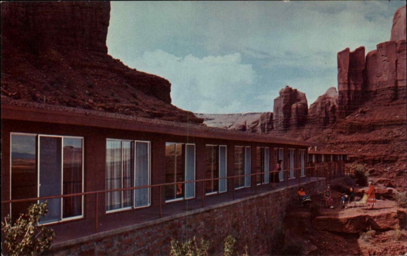 Kayenta AZ Arizona Gouldings Monument Vallet Lodge c1930-50s Vintage Postcard