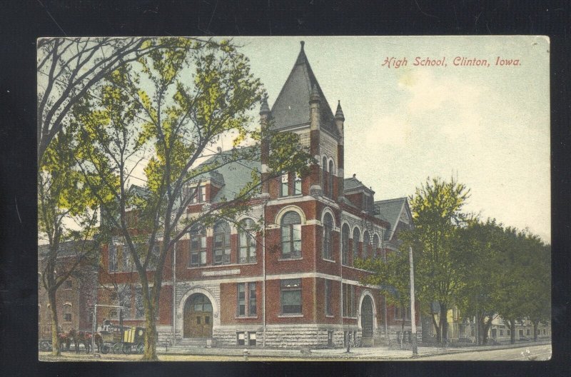 CLINTON IOWA HIGH SCHOOL BUILDING 1908 VINTAGE POSTCARD