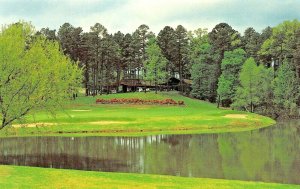 HOT SPRINGS VILLAGE ARKANSAS~DESOTA GOLF COURSE-NINTH HOLE~1960s POSTCARD