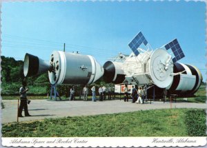 Postcard AL Huntsville - Alabama Space and Rocket Center - Skylab