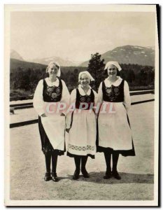 Postcard Modern Bjorli Nasjonaldrakter Fra Romsdalen Women Folklore