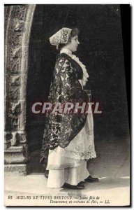 Old Postcard Folklore Young girl of Douarnenez in costume party