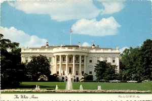 Vintage Postcard: White House, Residence of U.S. Presidents