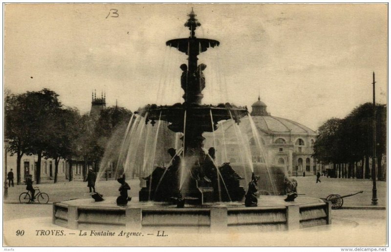 CPA TROYES La Fontaine Argence (723114)