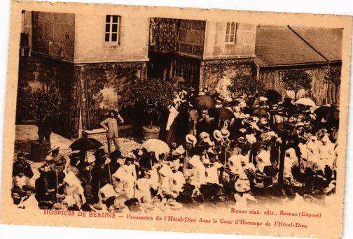 CPA Hospices de BEAUNE - Procession de l'Hotel-Dieu (176061)