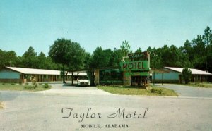 Taylor Motel, Mobile, Alabama Postcard P172