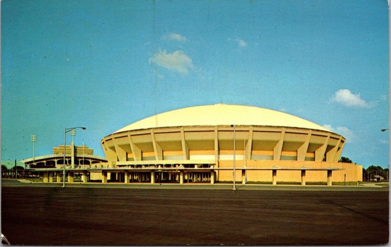 Postcard Mid-South Coliseum Fairgrounds in Memphis, Tennessee~2955