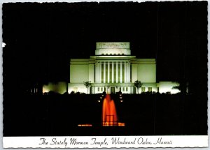 VINTAGE CONTINENTAL SIZED POSTCARD MORMON TEMPLE AT WINDWARD OAHU HAWAII