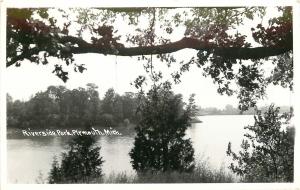 PLYMOUTH MICHIGAN RIVERSIDE PARK REAL PHOTO POSTCARD c1940s