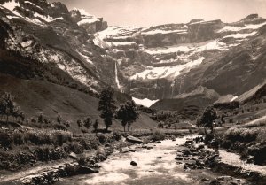 Vintage Postcard Cirque de Gavarnie Central Pyrenees Circle France RPPC