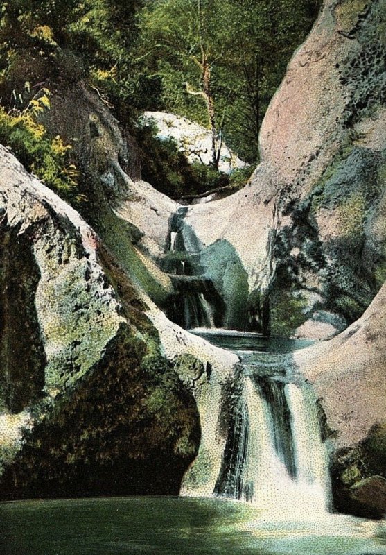 C.1900-04 Seven Falls, Mission Canon, Santa Barbara California Postcard P122