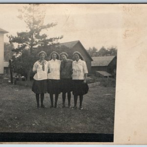 c1910s Group 4 Women Outdoors RPPC Farm House Photo Lovely Ladies Cute Girl A174