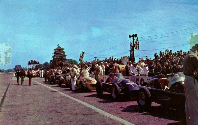 1950's Indy 500 Speedway Postcard P174 