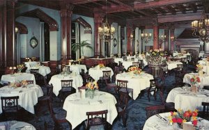 VICTORIA, British Columbia, 1950-60s ; Dining Room, C.P.R. Empress Hotel