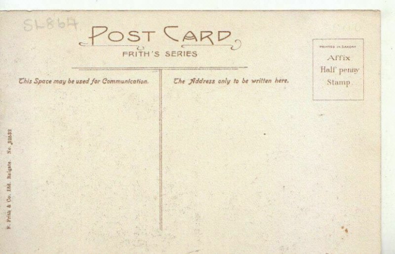 Wales Postcard - Raglan Castle - Fountain Court - Monmouthshire - TZ9330