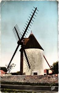 CPA ILE-de-RÉ - Le Moulin de Morinand (480605)