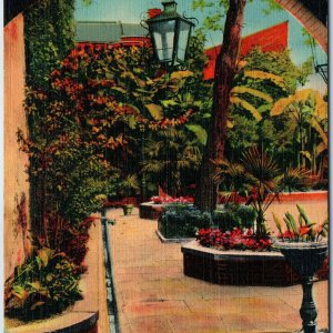 c1940s New Orleans, LA Patio Garden Royal Linen Fine PC Paul Morphy's House A327