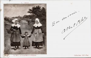 Artist Signed L. Gros La Mère, la Grand'Mère et l'Enfant Vintage Postcard C217