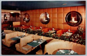 Harrisburg Pennsylvania 1960s Postcard The Harrisburger Hotel Cafe Lounge