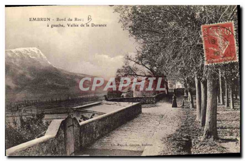 Postcard Old Embrun Bord du Roc left Vallee de la Durance