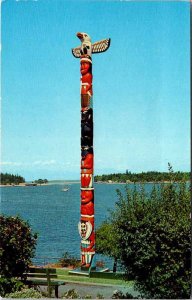 Postcard MONUMENT SCENE Nanaimo British Columbia BC AL4133