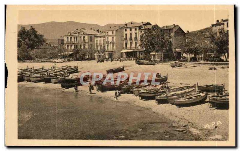 Banyuls Old Postcard beach and Avenue of the Republic