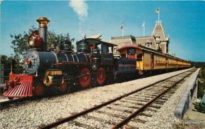 Amusement 1958 Anaheim California Disneyland Passenger Train postcard 11350