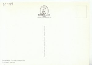 Hampshire Postcard - Broadlands - Romsey - Ref 9747A