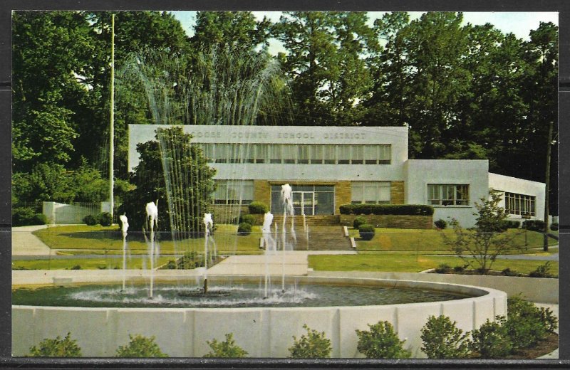 Georgia, Columbus - Fountain At Muscogee County School District Bldg - [GA-049]