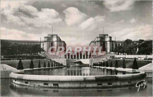 Postcard Modern Marvels Paris and The Palais de Chaillot (Azema)