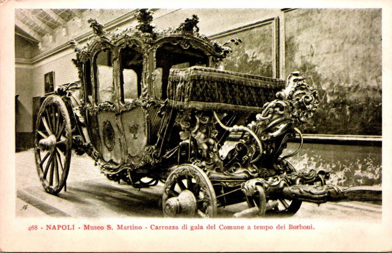 Italy Napoli Museo San Martino Carrozza di gala del Comune a tempo del Borboni