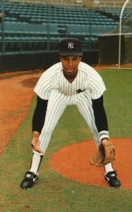 Vintage Postcard Willie Randolph Infielder Bats Right and Throws Right Yankees