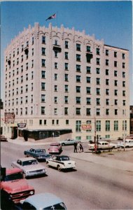 Royal Edward Hotel Fort William Ontario ON Old Cars Autos Unused Postcard G3