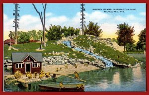 Wisconsin, Milwaukee - Monkey Island - Washington Park - [WI-270]