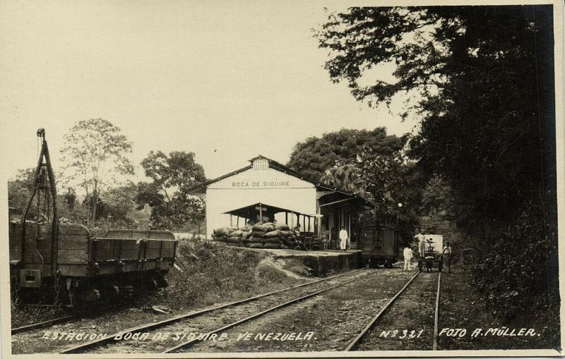 venezuela, BOCA DE SIOUIRE, Railway Station (1920s) Foto Müller RPPC Postcard