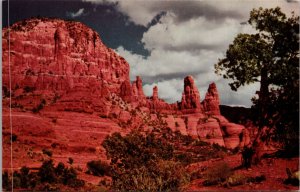 Red Rock Formations Oak Creek Canyon AZ Postcard PC554