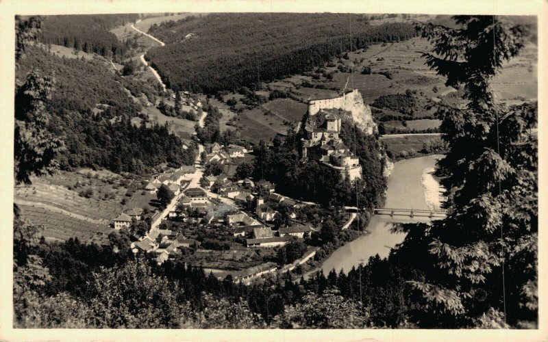 Slovakia Oravský Hrad Oravský Podzámok Vintage RPPC 07.56