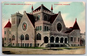 Parsons KS~First Presbyterian Church~Carthage Stone~Roof Terraces~Turrets~Vtg PC