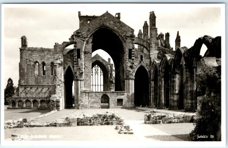 c1920s Melrose Scotland Judges Hastings RPPC Abbey Church Ruins Gothic Arch A336