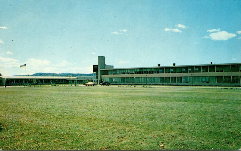 New York Cambridge High School