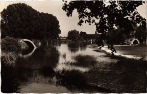 CPA Dole vieux pont sur le Doubs (1265166)