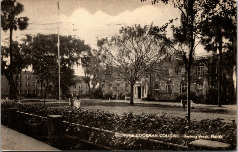 Vtg Daytona Beach FL Bethune Cookman College White & Curtis Halls 1930s Postcard