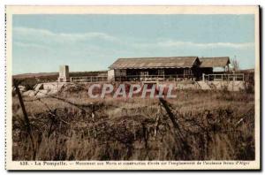 Pompelle - War memorial and building on students & # & # 39emplacement- of 39...