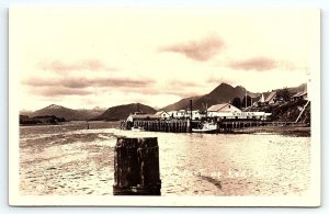 1930s KODIAK ALASKA VIEW OF DOCKS UNPOSTED PHOTO RPPC POSTCARD P3896